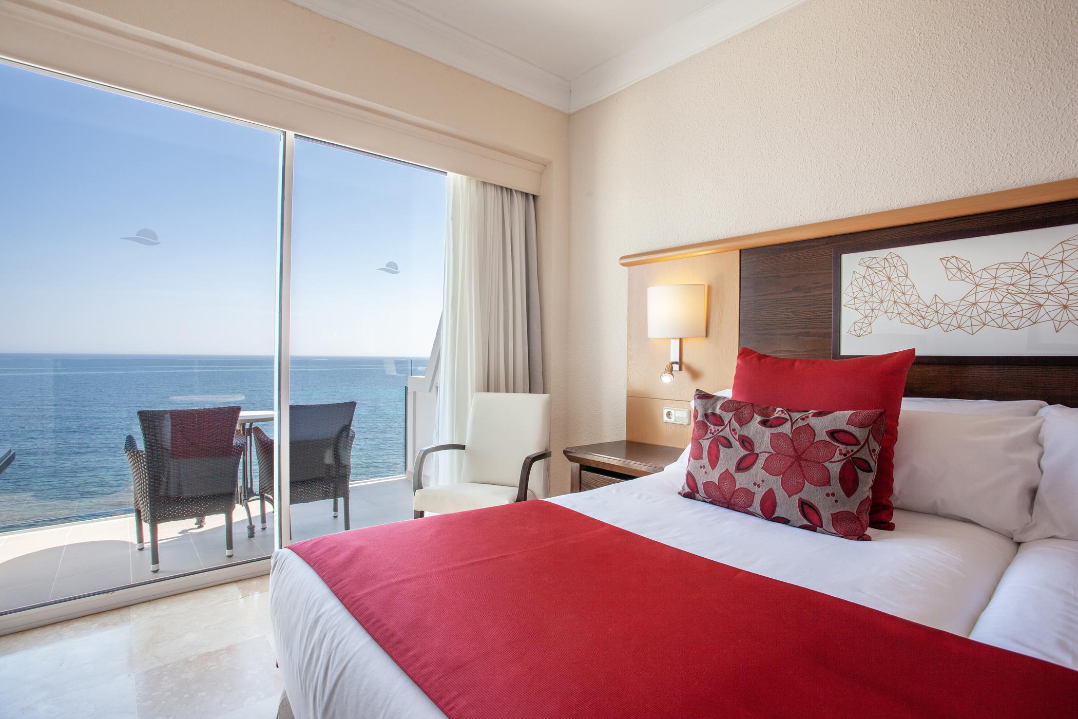 Grupotel Aguait Resort & Spa - Adults Only Кала Ратхада Екстериор снимка