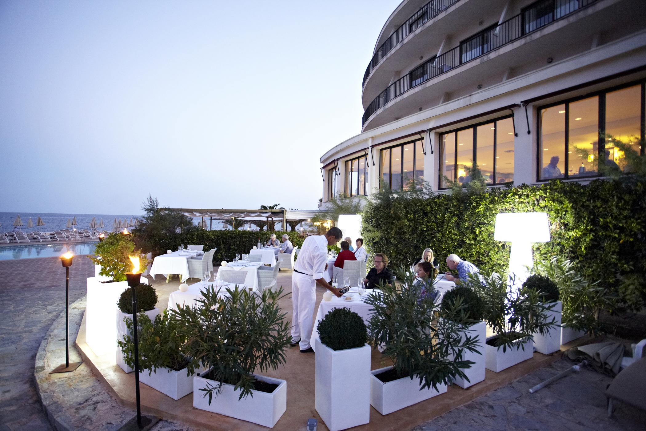 Grupotel Aguait Resort & Spa - Adults Only Кала Ратхада Екстериор снимка